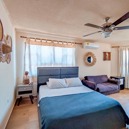 La Rosa Nautica Hostel กัวดวส ภายนอก รูปภาพ