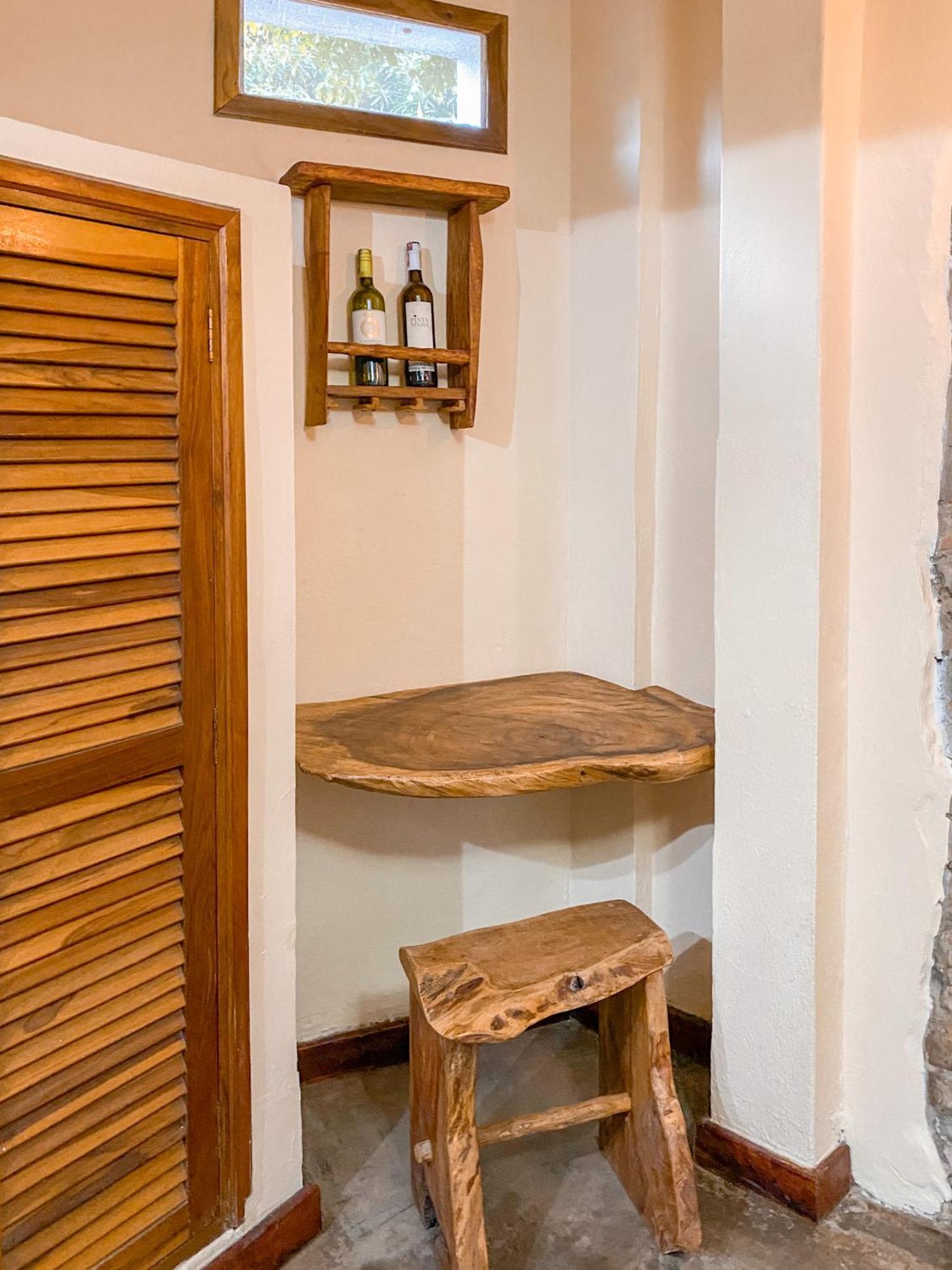 La Rosa Nautica Hostel กัวดวส ภายนอก รูปภาพ