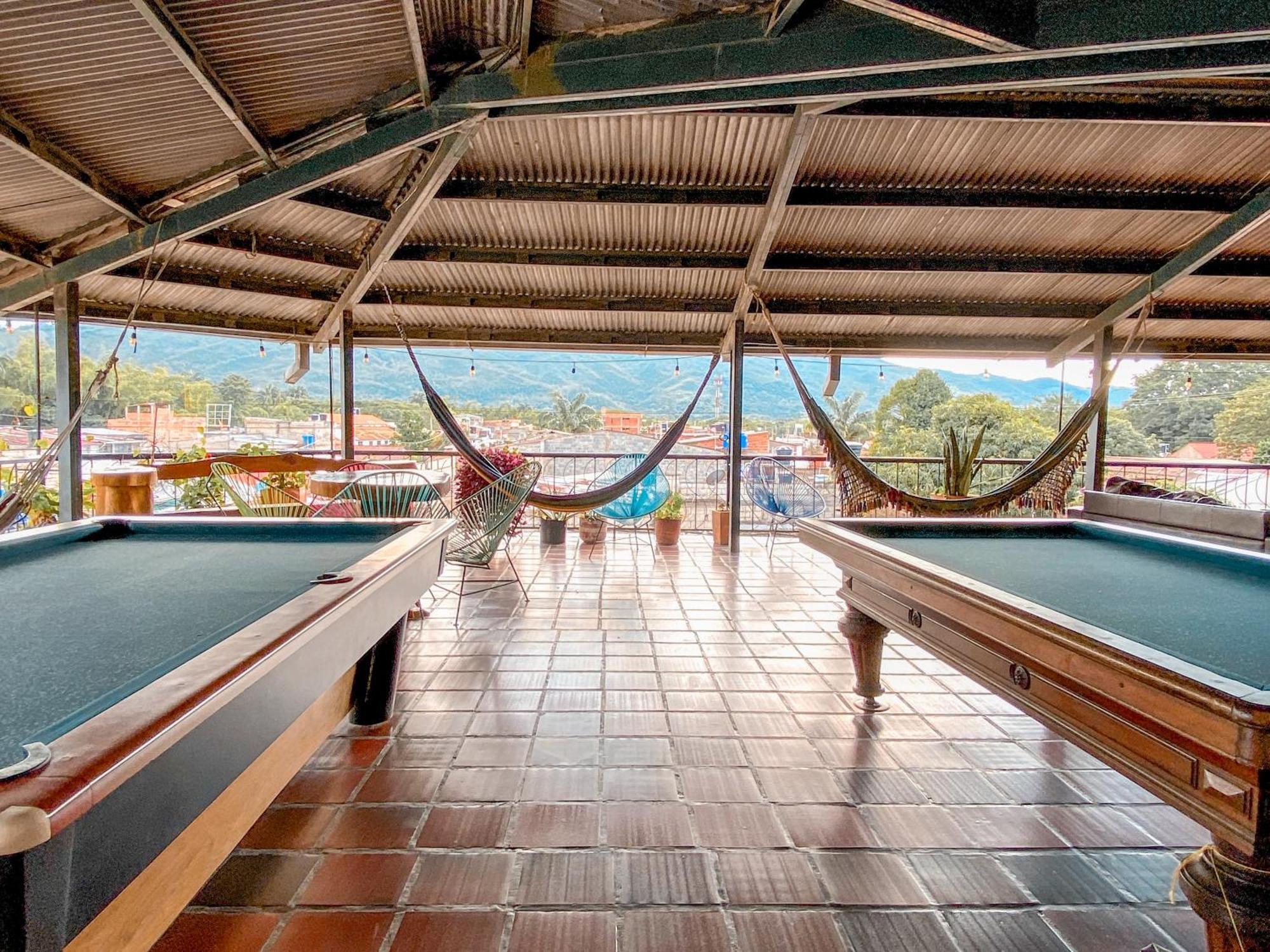 La Rosa Nautica Hostel กัวดวส ภายนอก รูปภาพ